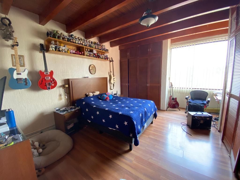 VENTA CASA EN BOSQUES DE LA HERRADURA