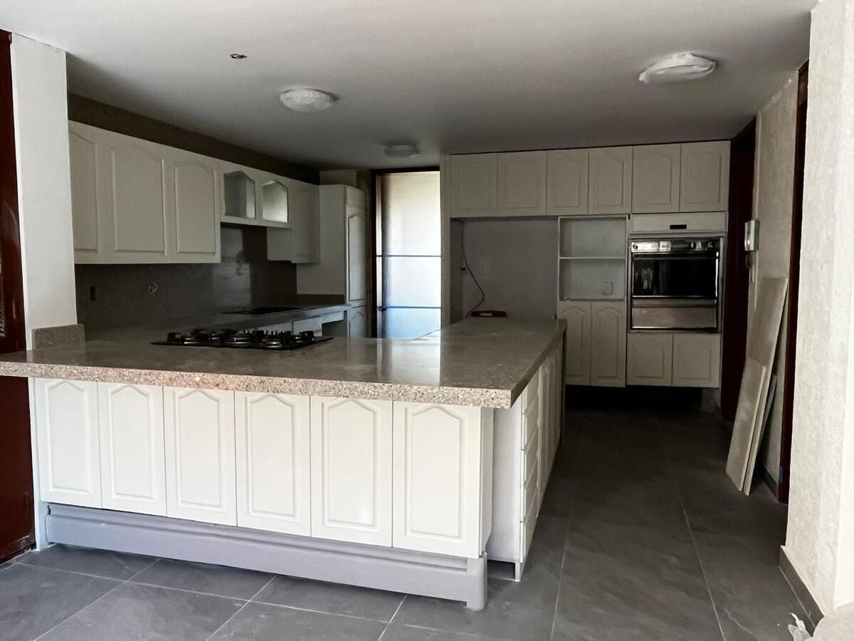 VENTA CASA EN BOSQUES DE LA HERRADURA