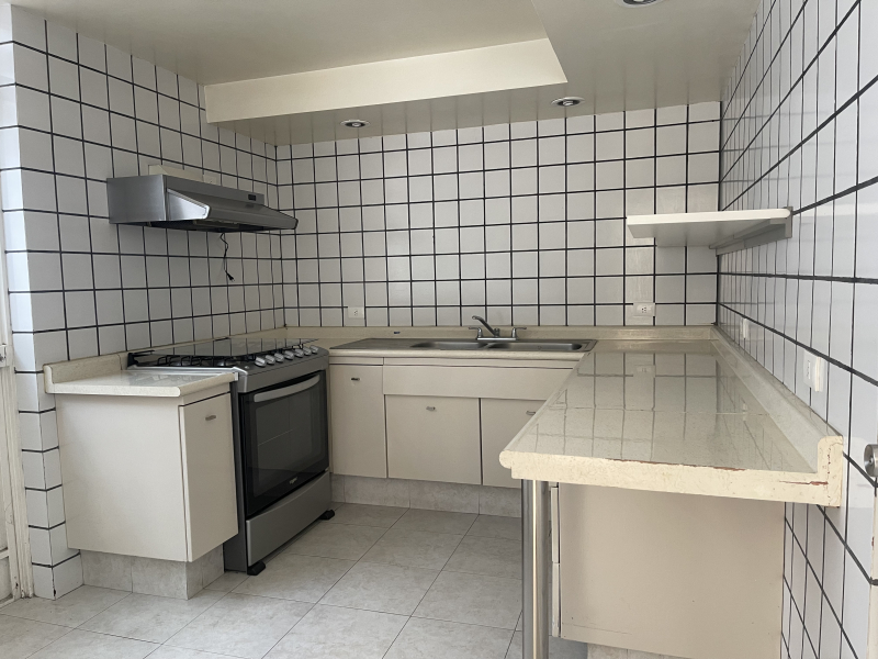 VENTA 2 CASAS EN UN TERRENO EN PRIVADA - LOMA LARGA - VISTAHERMOSA