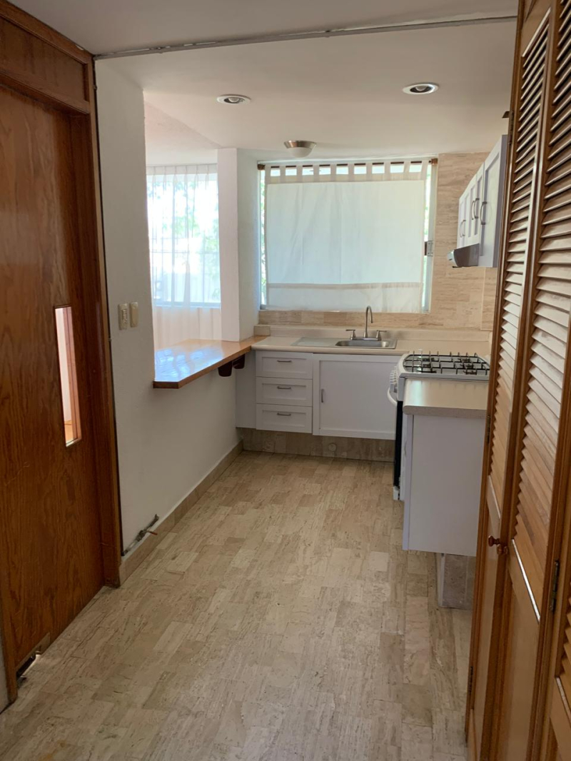 VENTA 2 CASAS EN UN TERRENO EN PRIVADA - LOMA LARGA - VISTAHERMOSA
