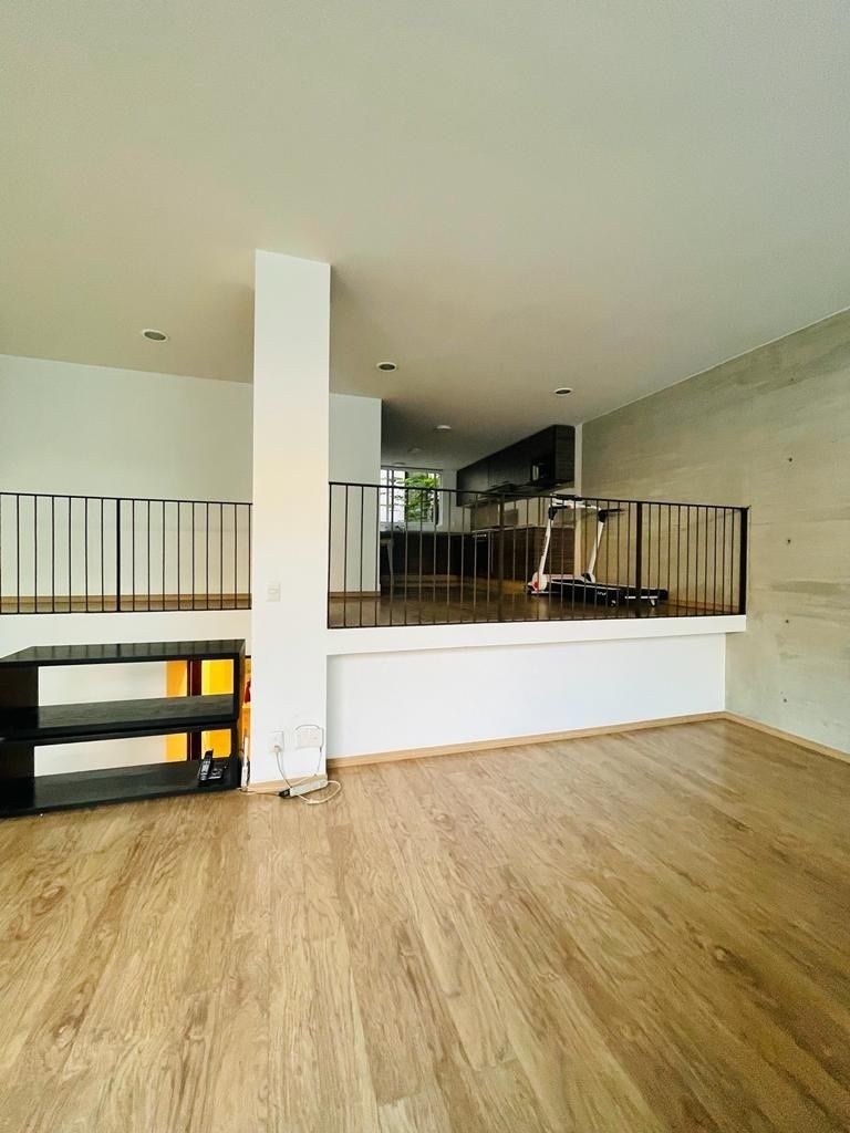 departamento en venta  con balcón en lomas de chapultepec