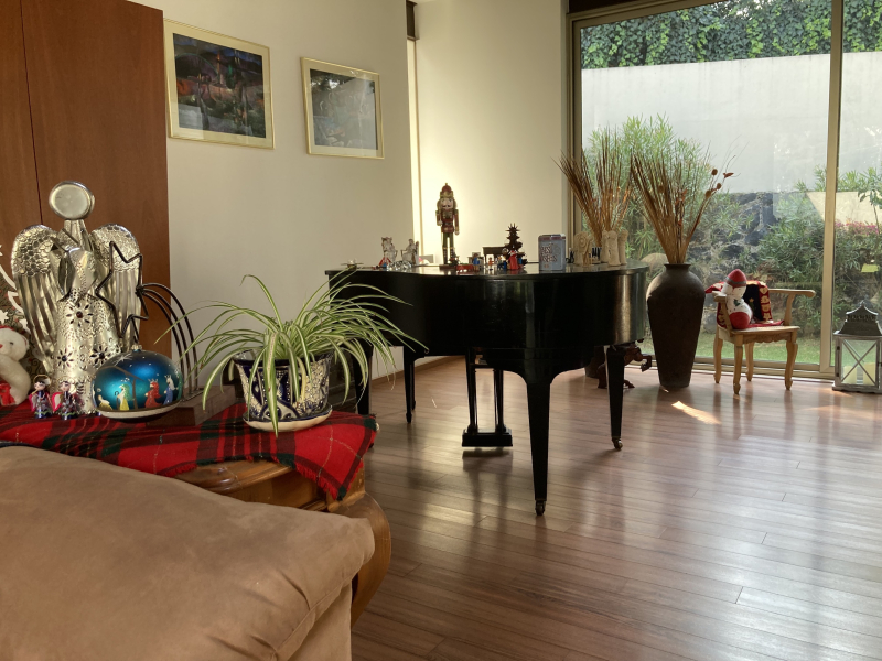 Casa En Venta En Lomas De Vista Hermosa