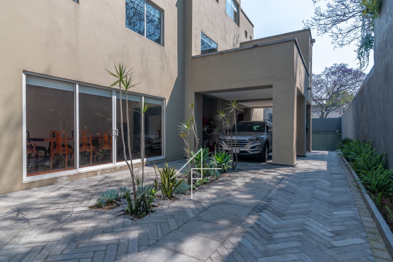 Casa En Venta En Lomas De Chapultepec