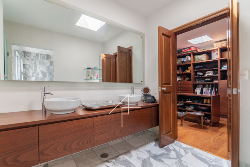 Casa En Venta En Lomas De Chapultepec