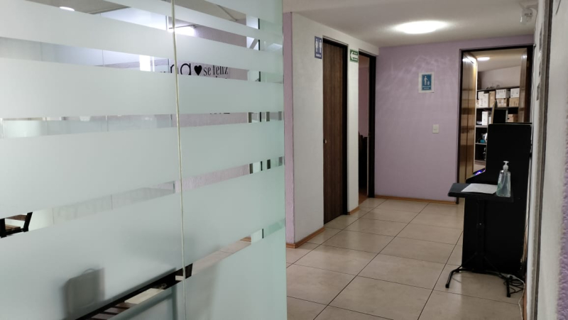 se vende departamento habitacional con uso de suelo de oficina en bosque de echegaray