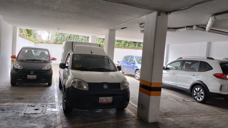 se vende departamento habitacional con uso de suelo de oficina en bosque de echegaray