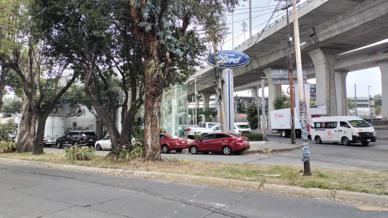 se vende departamento habitacional con uso de suelo de oficina en bosque de echegaray