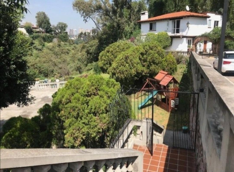 Casa En Condominio En Renta En Lomas De Tecamachalco Bosques I Y II