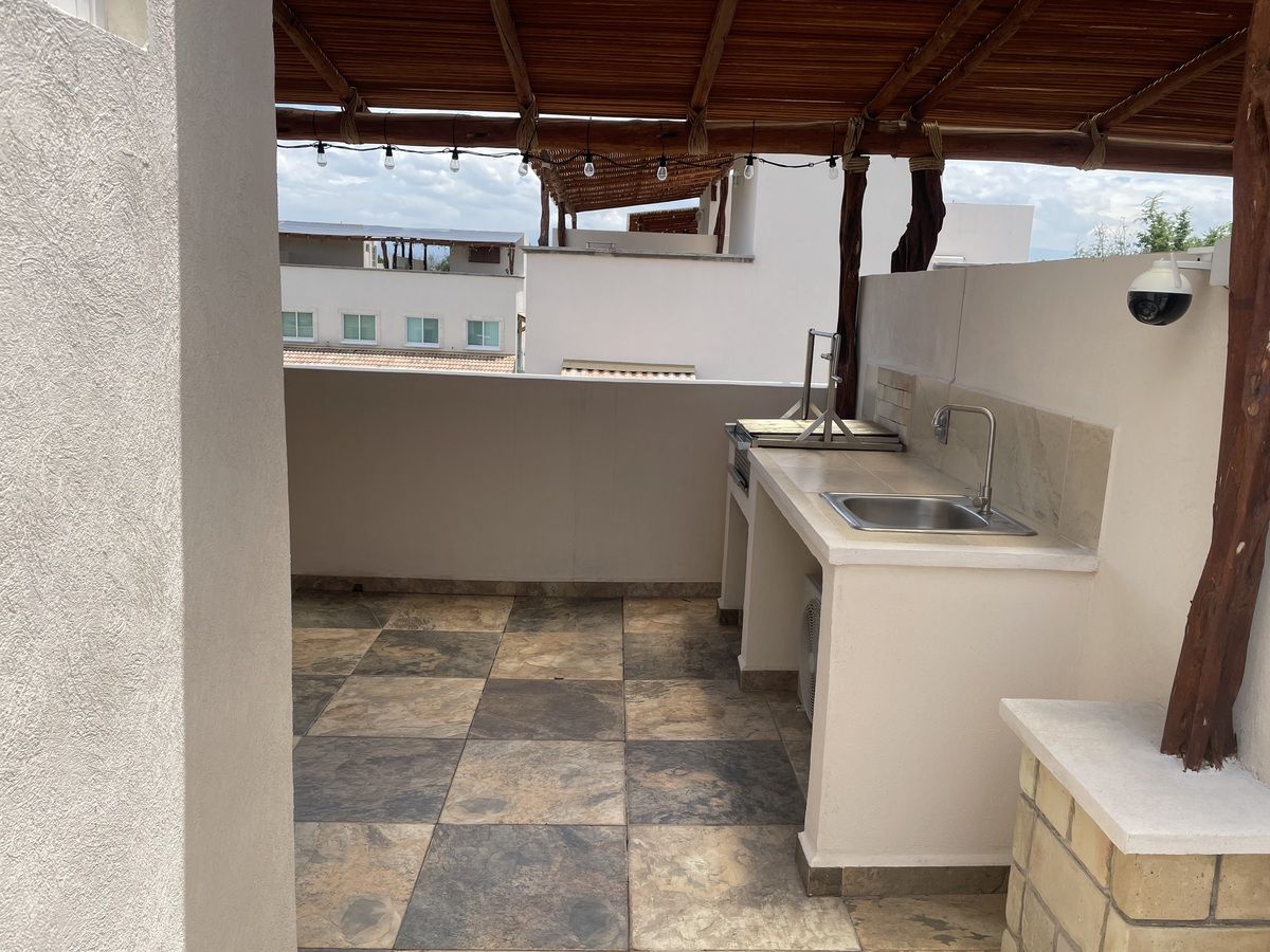 Casa En VENTA En Condominio, Xochitepec, Morelos.