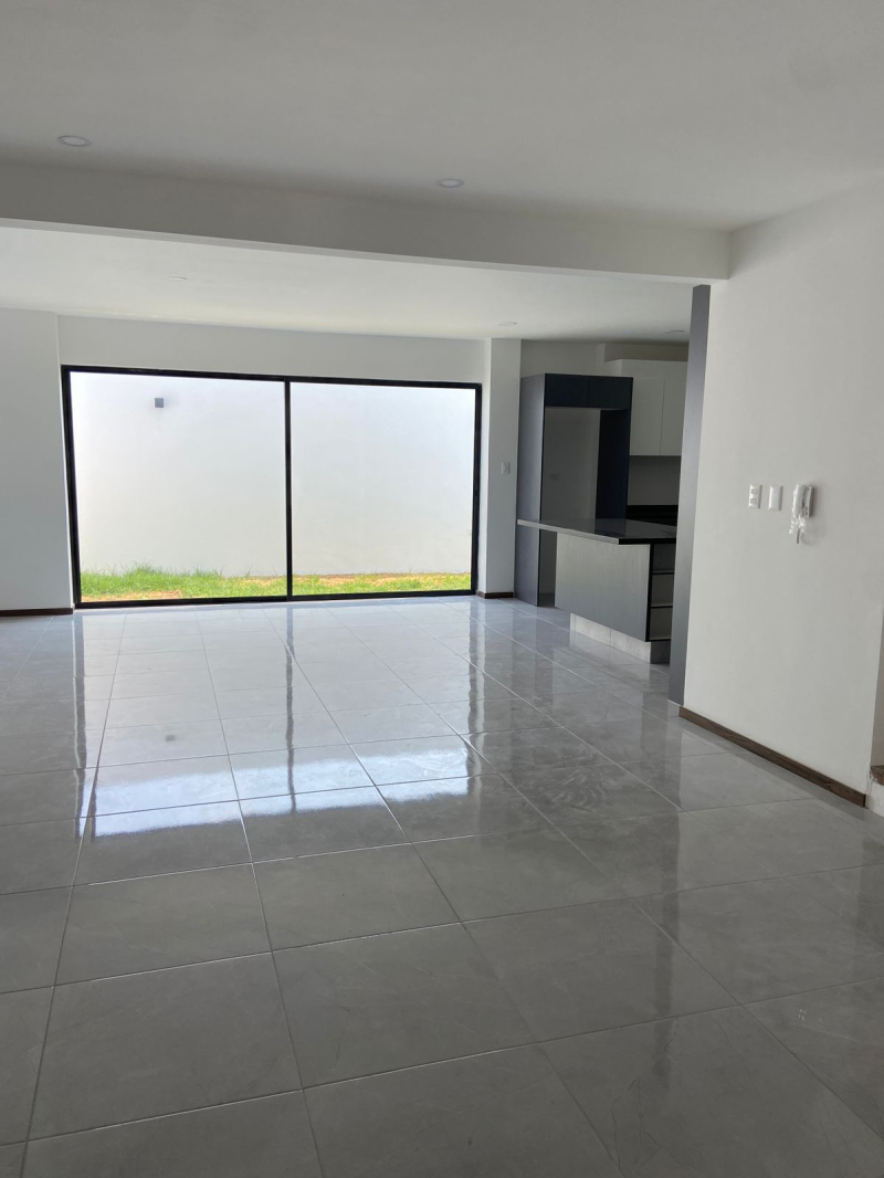 Casa En Venta En Lomas De Angelopolis