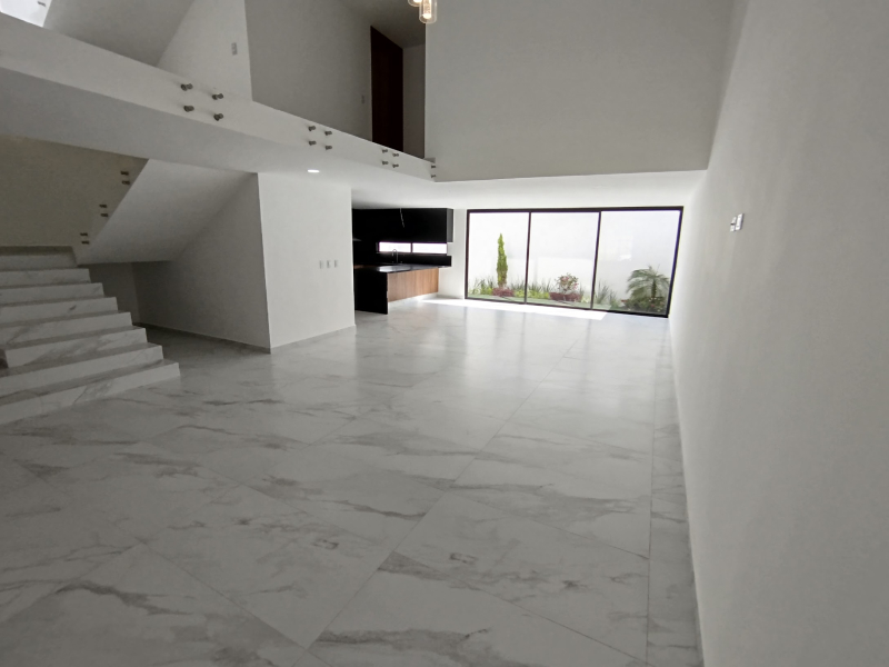 Casa En Venta En Lomas De Angelopolis