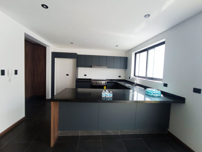 Casa En Venta En Lomas De Angelopolis 1