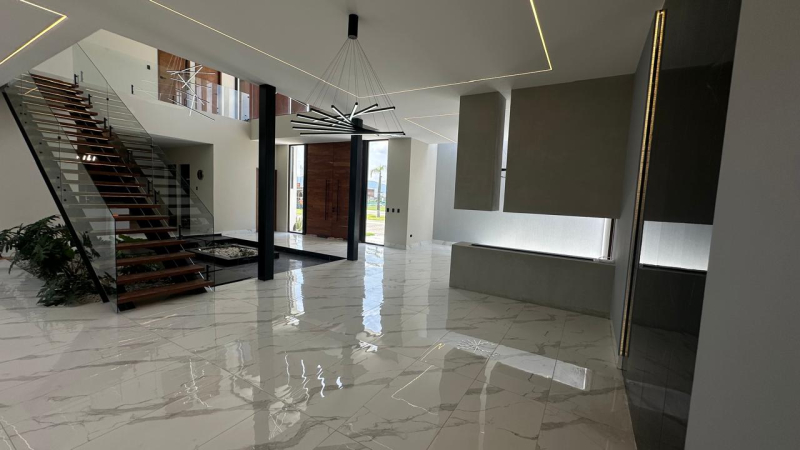 Casa En Venta En Lomas De Angelopolis