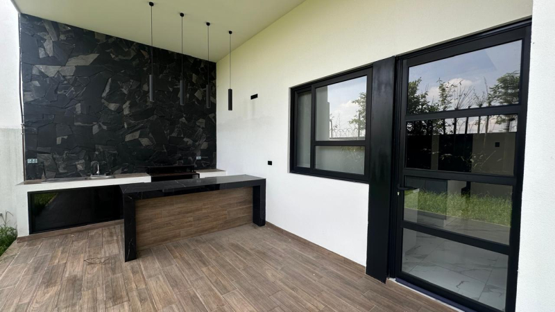 Casa En Venta En Lomas De Angelopolis