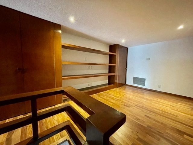 luminoso departamento cerca de polanquito