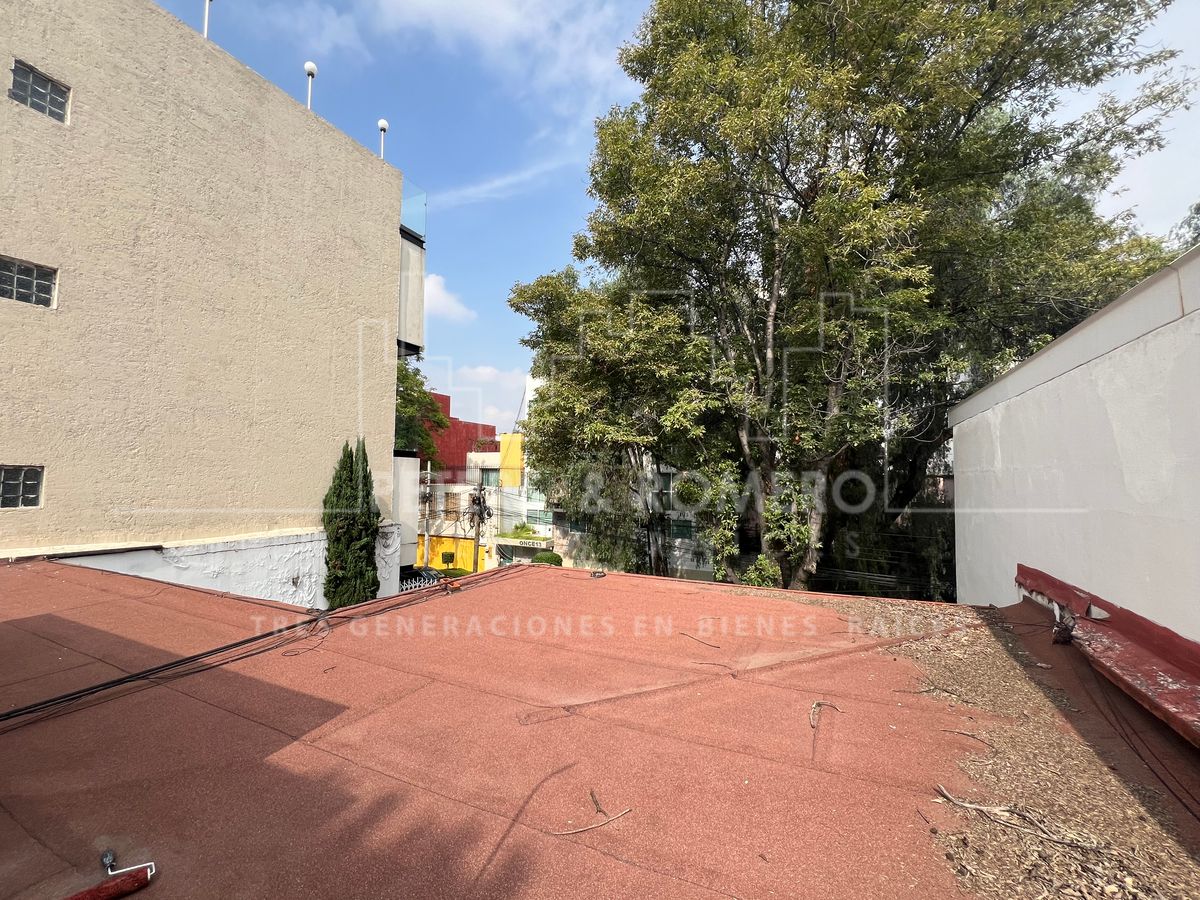 Terreno en Venta en Del Valle Centro