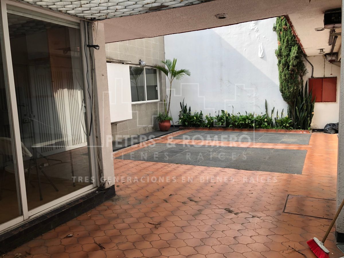 Terreno en Venta en Del Valle Centro