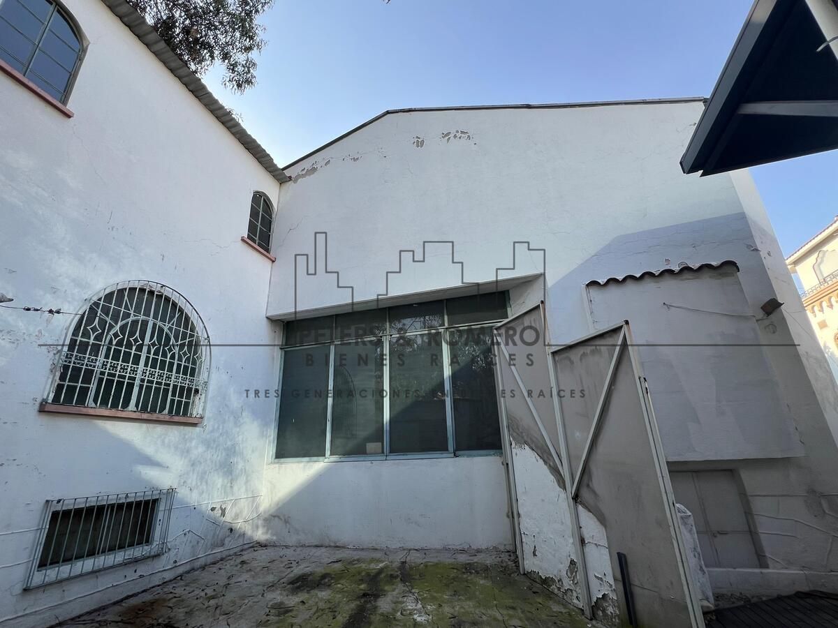 Casa con Uso de Suelo en Renta Paseo de la Reforma