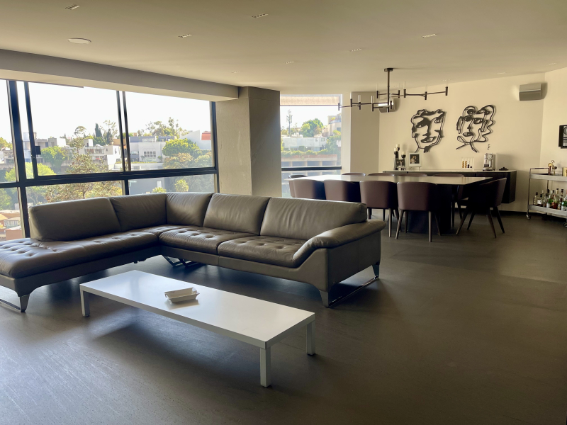 DEPARTAMENTO EN VENTA TOTALMENTE REMODELADO AAA,  TRIANON - AHUEHUETES NORTE- BOSQUES DE LAS LOMAS 