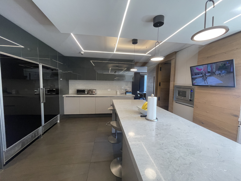 DEPARTAMENTO EN VENTA TOTALMENTE REMODELADO AAA,  TRIANON - AHUEHUETES NORTE- BOSQUES DE LAS LOMAS 