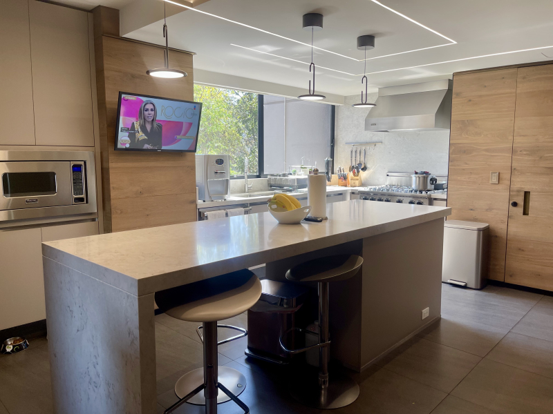 DEPARTAMENTO EN VENTA TOTALMENTE REMODELADO AAA,  TRIANON - AHUEHUETES NORTE- BOSQUES DE LAS LOMAS 