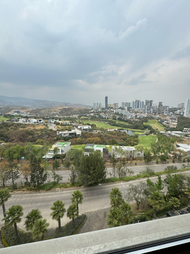 departamento en renta en bosque real