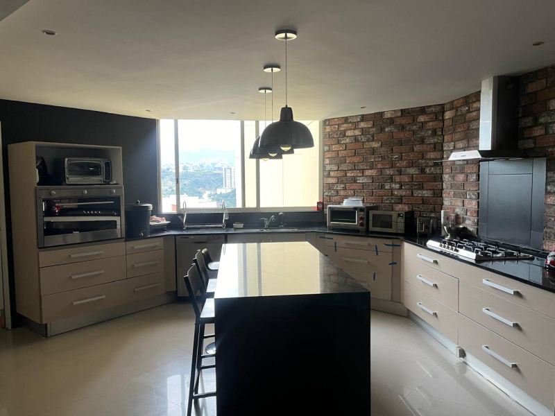 Departamento En Venta En Frondoso II Lomas Country Club