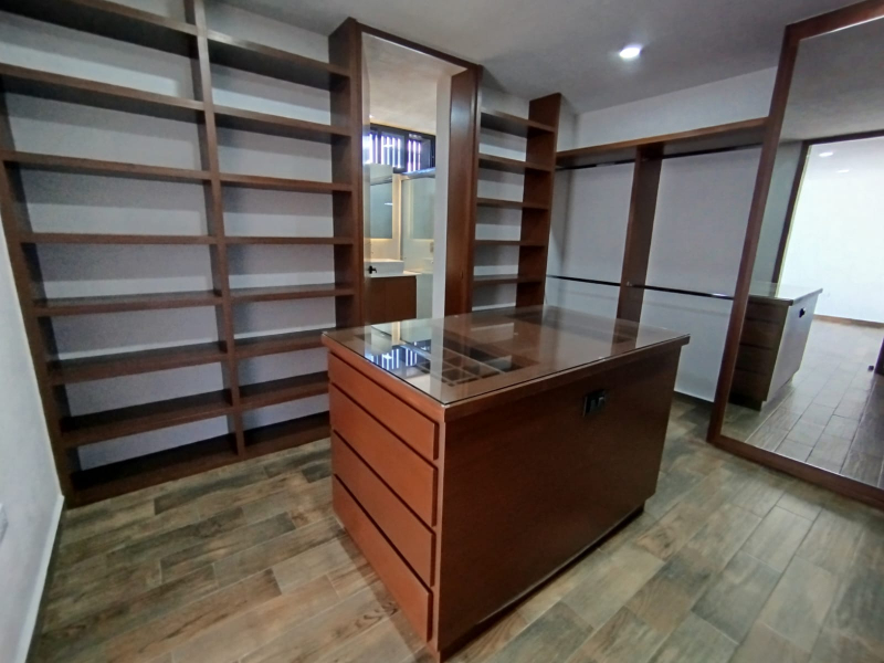 Casa En Venta En Lomas De Angelopolis