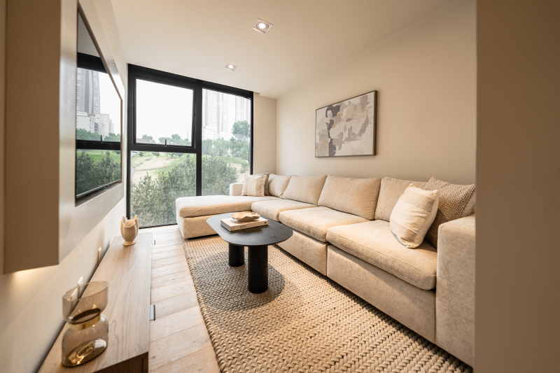 Departamento En Venta En Bosque Real Con Espectacular Terraza De 17 Mts Vista Al Campo De Golf Y Family