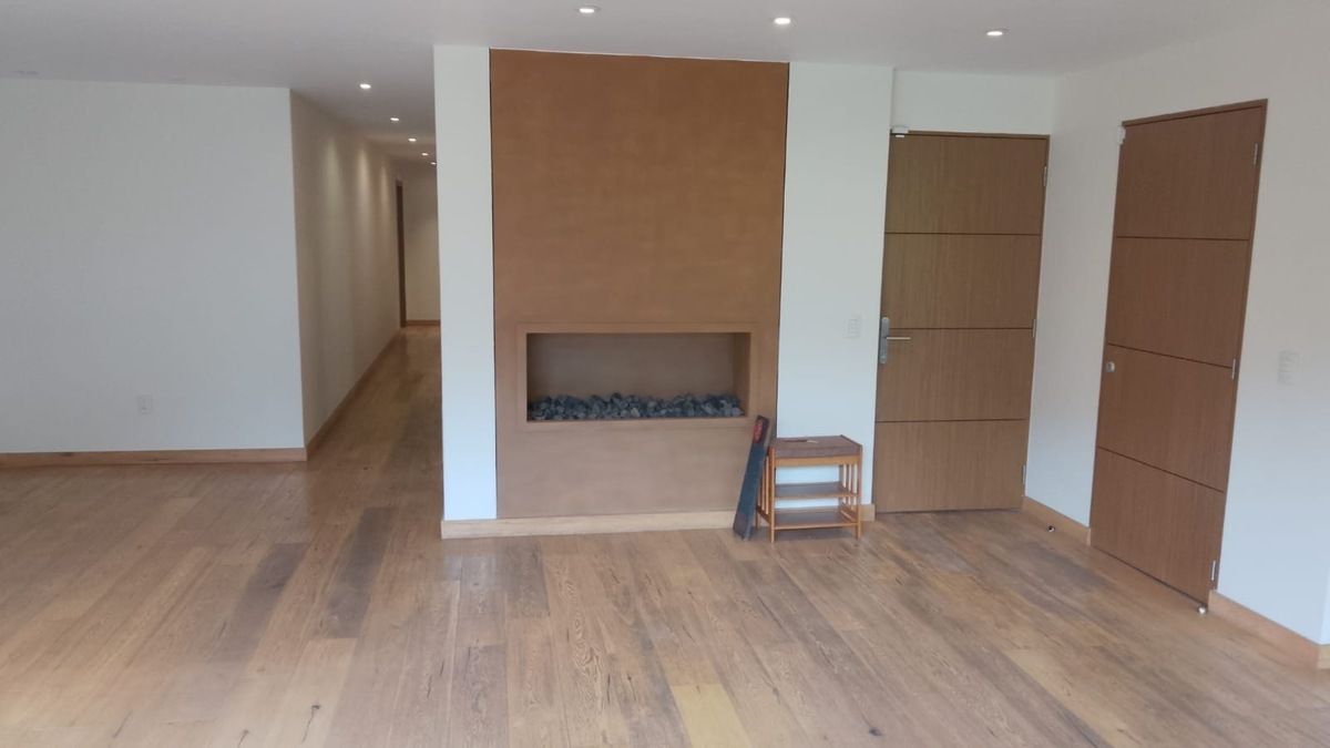 excelente departamento en renta a media cuadra de masaryk
