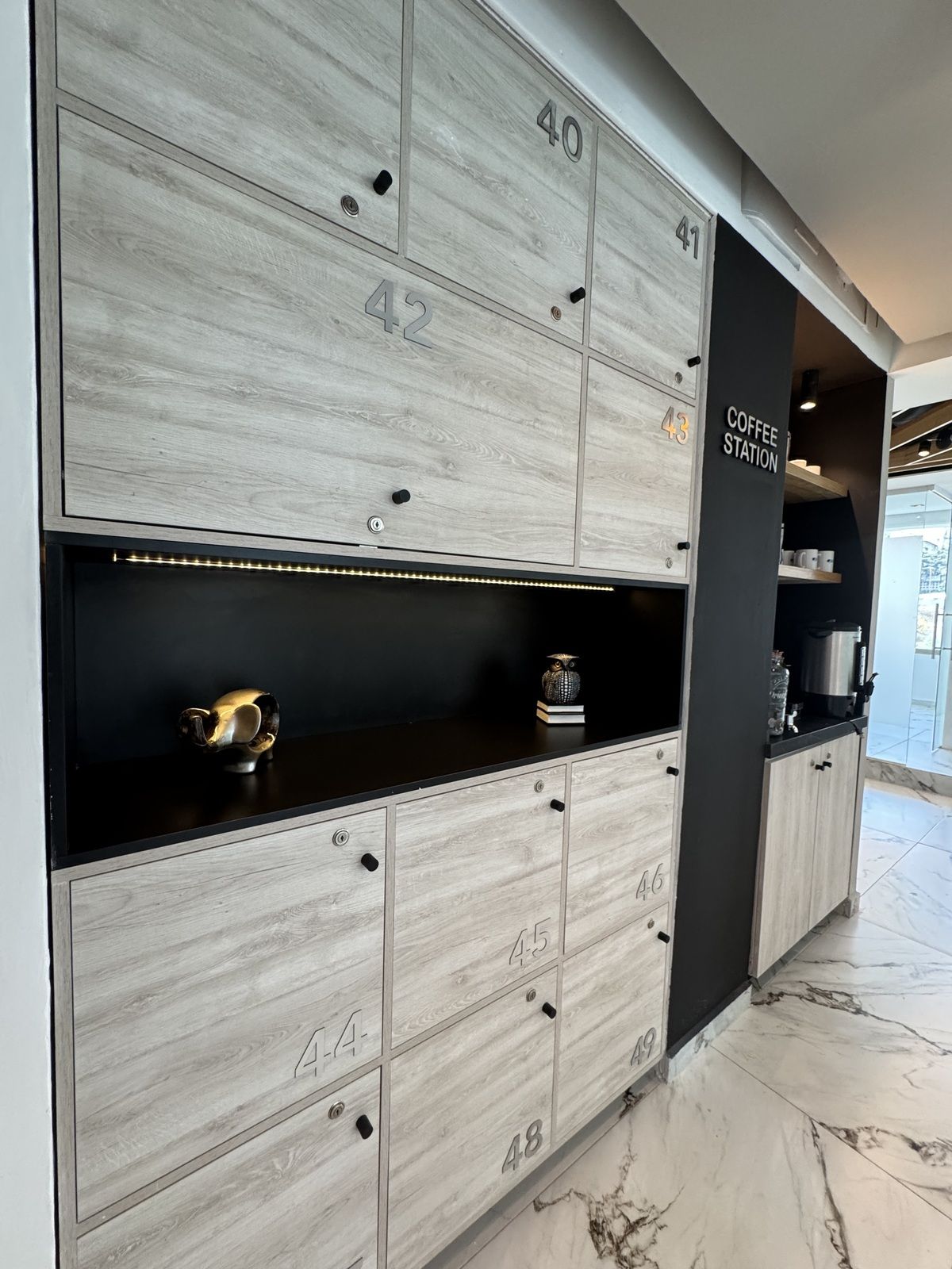 Excelente consultorio odontológico equipado en renta.