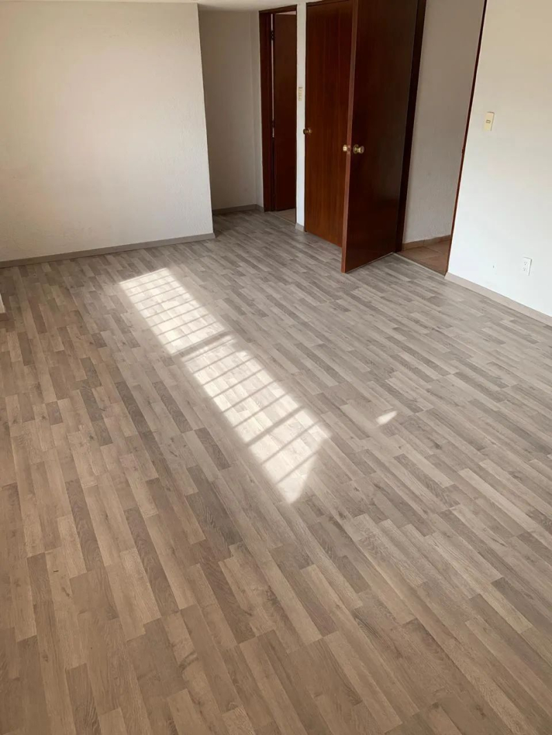 Casa En Venta En Lomas De Tecamachalco CON VIGILANCIA CALLE CERRADA