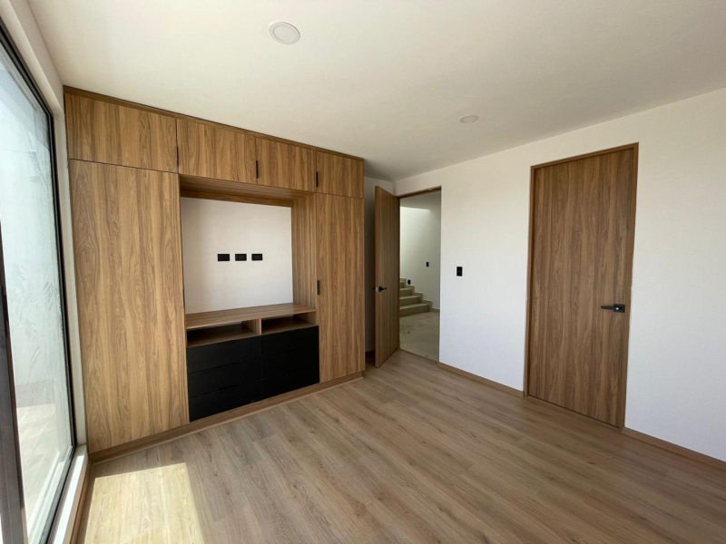 Casa En Venta En Lomas De Angelópolis