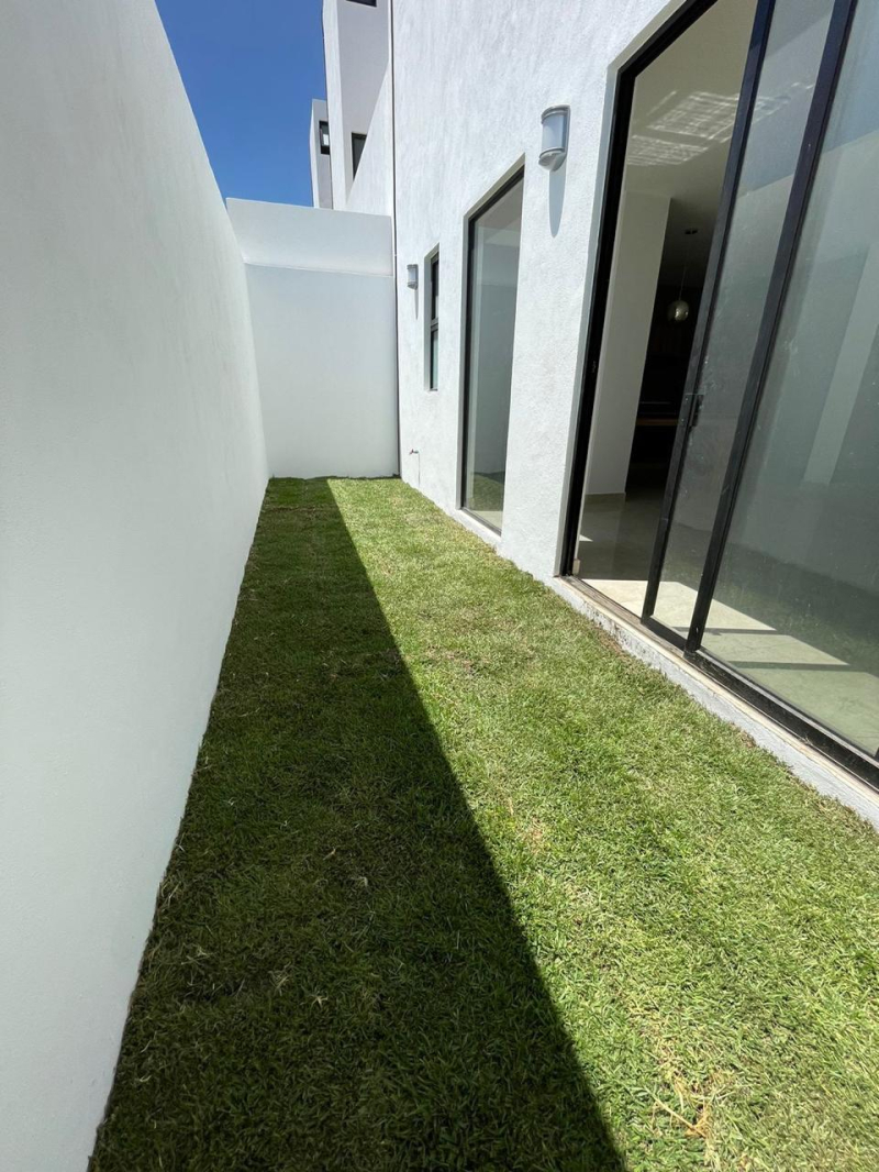 Casa En Venta En Lomas De Angelópolis