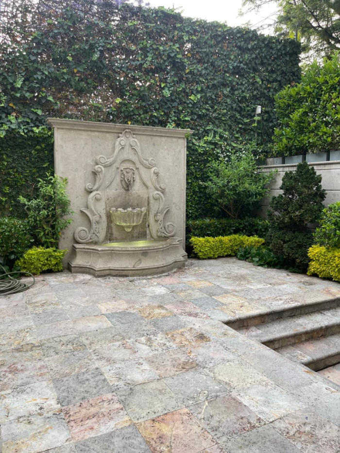 Casa En Venta En Lomas Hipódromo