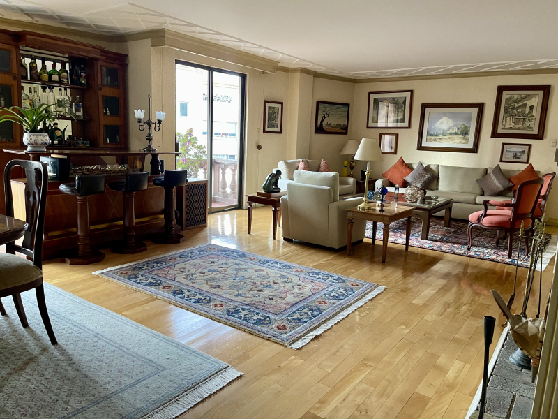 VENTA DEPARTAMENTO PH PARA ACTUALIZAR - FUENTE DE LOS MURMULLOS - LOMAS DEL OLIVO - INTERLOMAS 