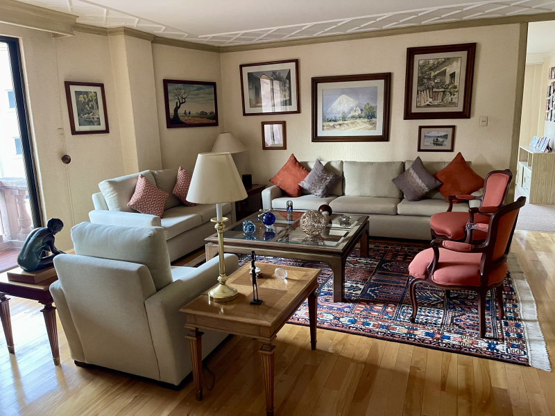 VENTA DEPARTAMENTO PH PARA ACTUALIZAR - FUENTE DE LOS MURMULLOS - LOMAS DEL OLIVO - INTERLOMAS 