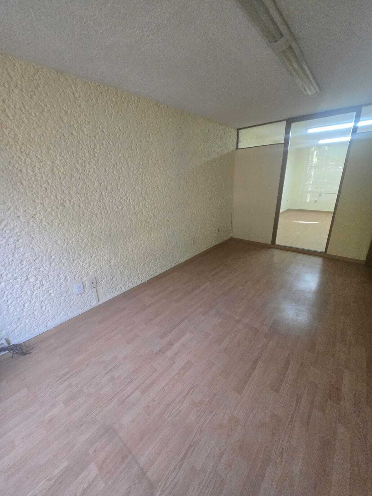 Coyoacán, Miguel Angel De Quevedo. Oficinas Renta $20,000/ Venta $2,700,000MN