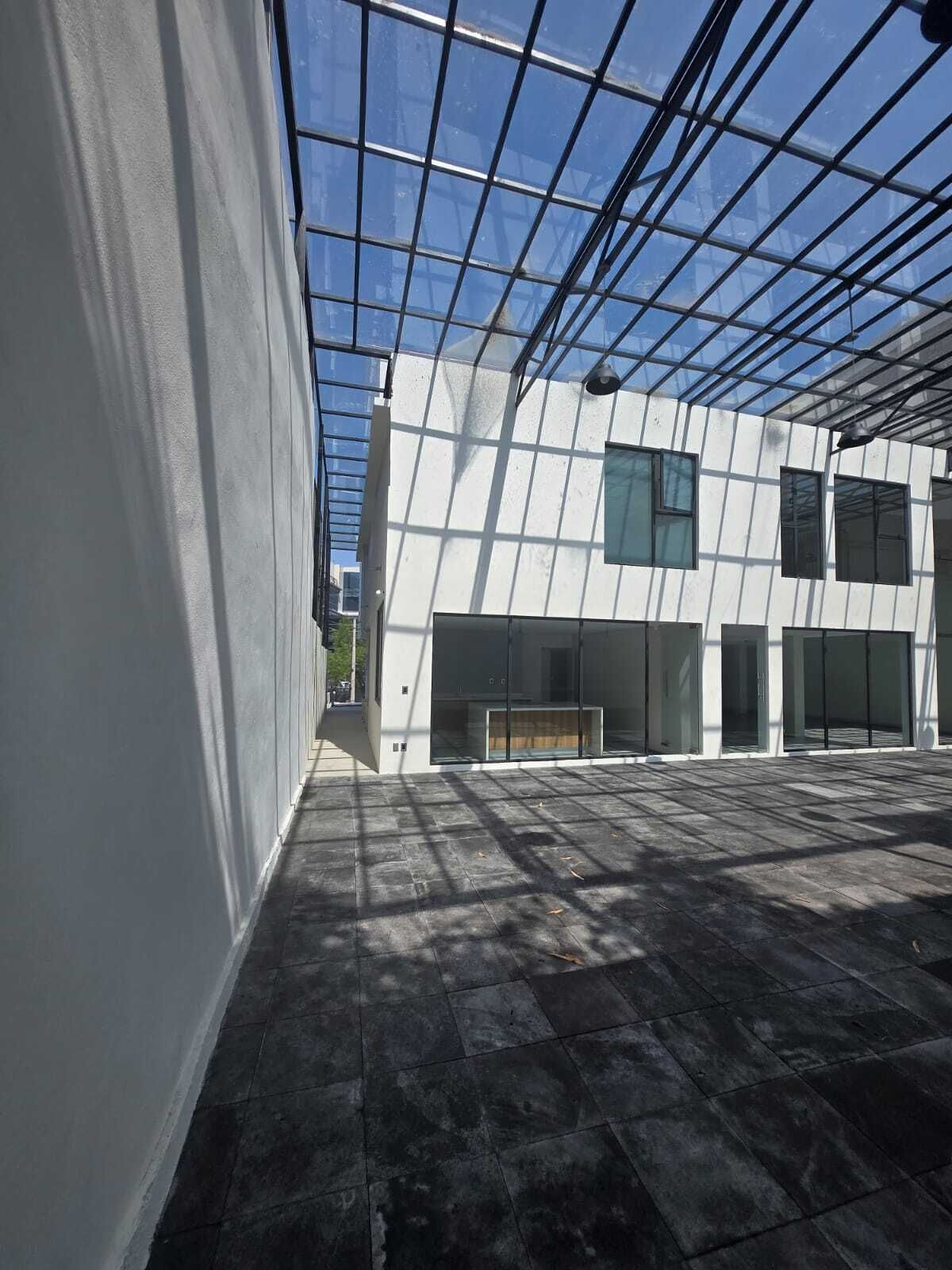 Lomas De Chapultepec, Casa Uso De Suelo Oficinas Privadas Renta $350,000MN