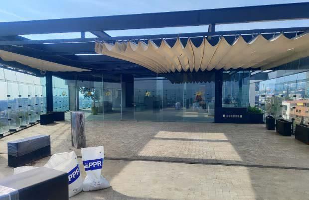 Bosques De Las Lomas, Local Comercial Con Terraza. Renta $400,000MN