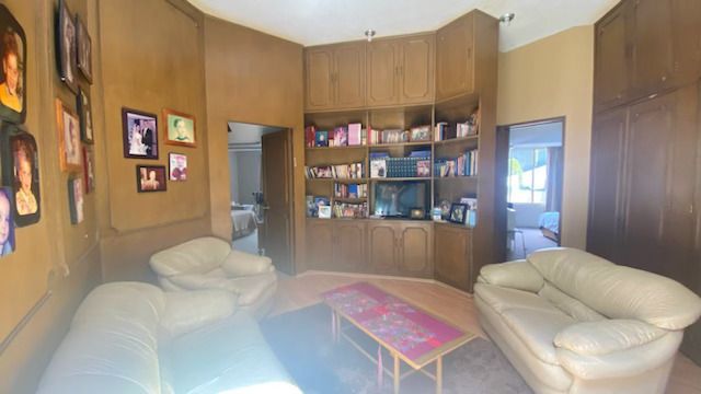 Tecamachalco, Fuente De Peninsula. Casa Calle Cerrada. Venta U$750,000 Remodelar