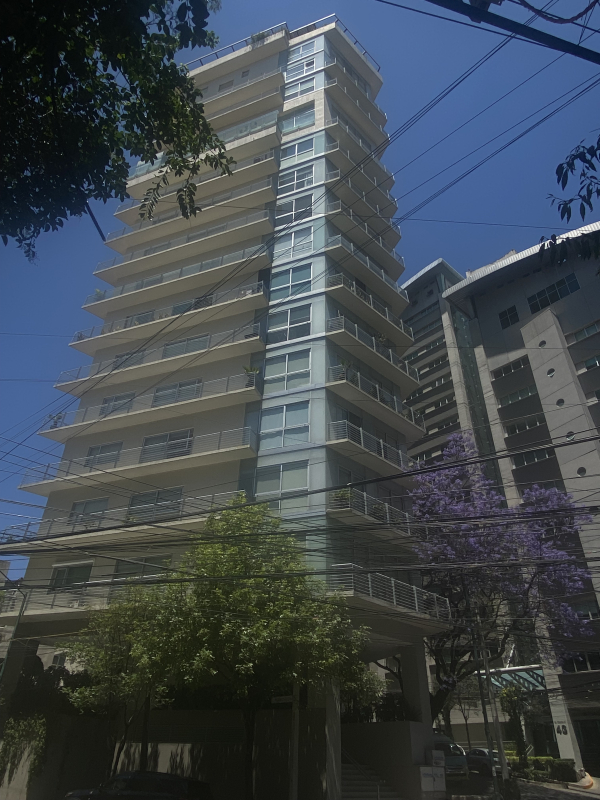 Departamento En Renta En  Lomas De Chapultepec.