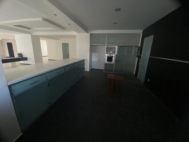 Departamento En Renta En  Lomas De Chapultepec.
