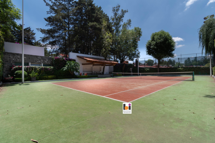 Vendo Casa En Condominio En San Jerónimo Lídice, Con Jardín Y Cancha De Tenis