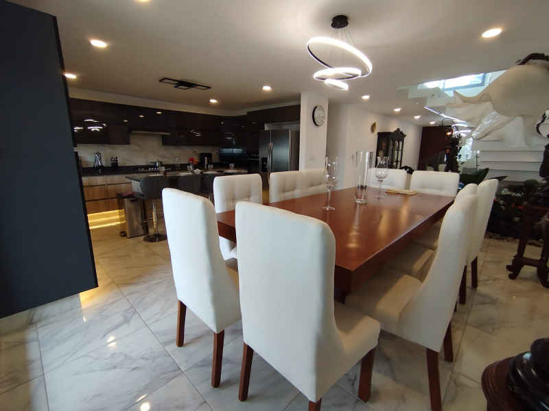 Casa En Venta En Lomas De Angelopolis