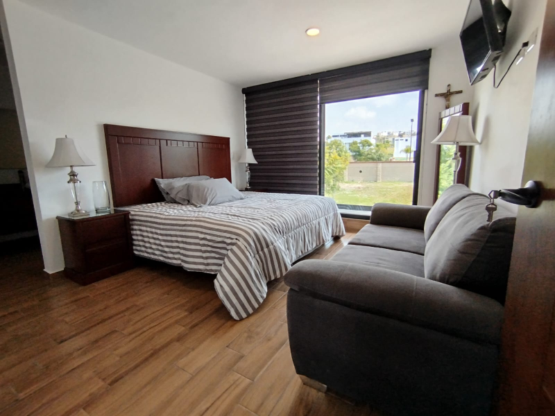 Casa En Venta En Lomas De Angelopolis