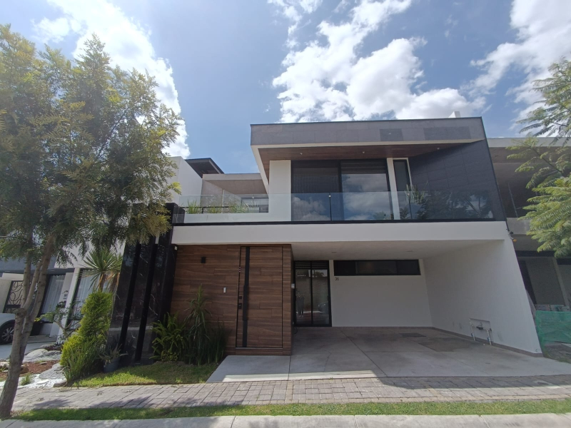 Casa en Venta en Lomas de Angelopolis