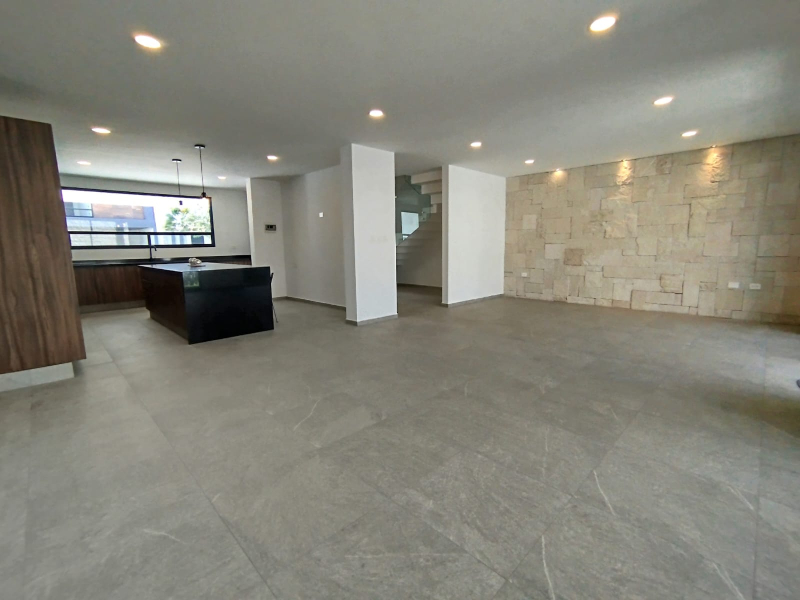 Casa En Venta En Lomas De Angelopolis