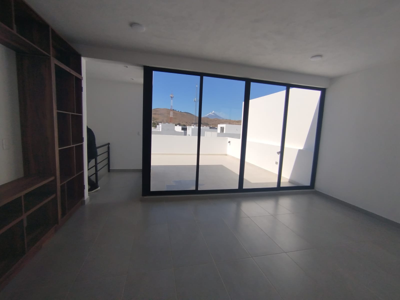 Casa En Venta En Lomas De Angelopolis