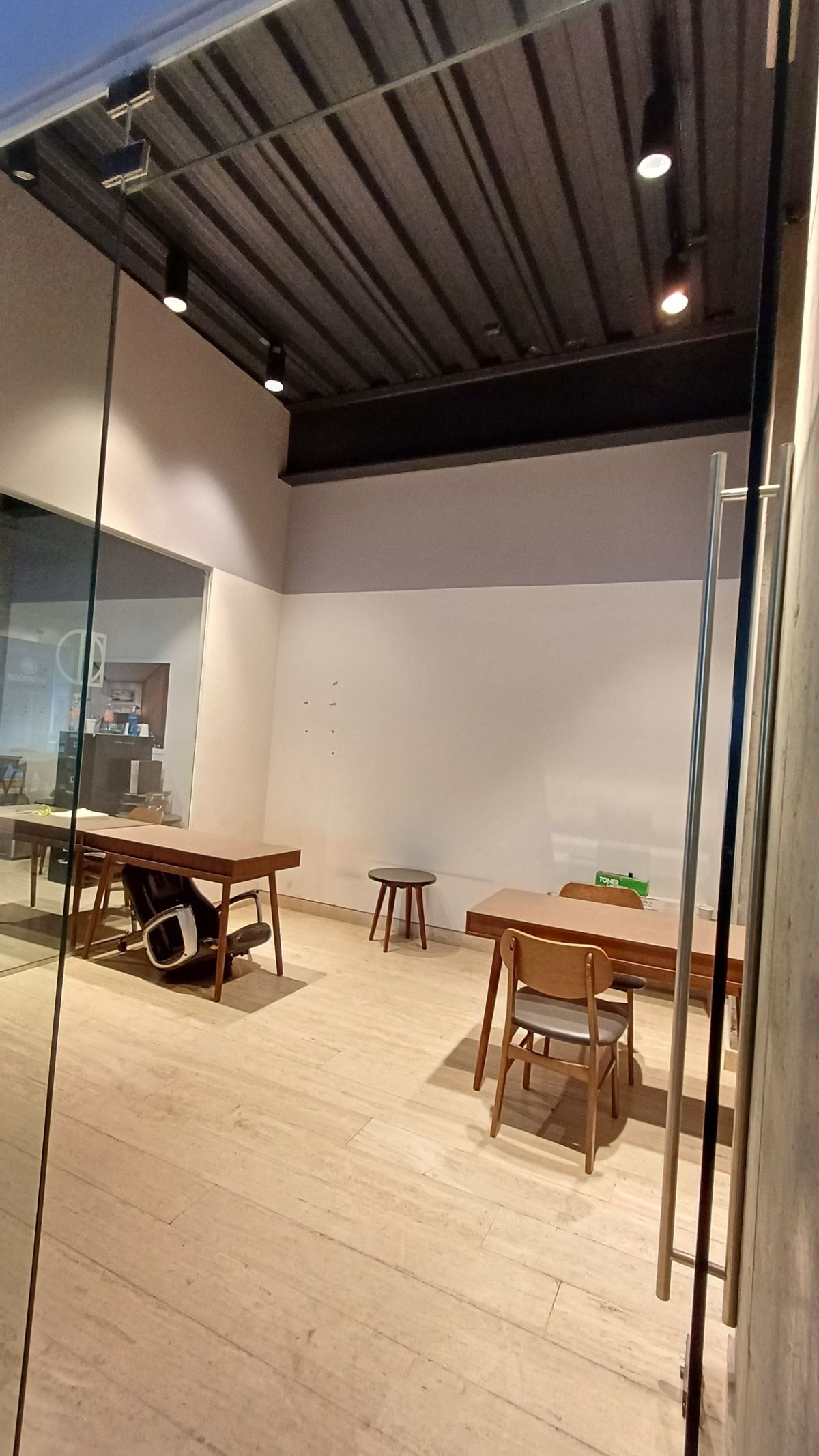 Anzures, Marina Nacional Local Planta 221m2 Baja Renta $133,705MN